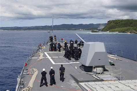 USS Sterett Arrives in Guam for Port Visit > Commander, U.S. 7th Fleet > Display