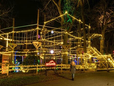 Ephrata Christmas Lights: Holidays with the Amish in Lancaster County ...