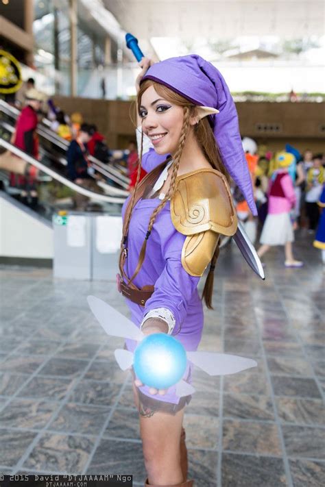 Princess Zelda and Navi | Cosplay costumes, Princess zelda, Cosplay