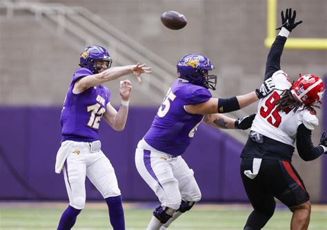 UNI football vs. Western Illinois 2023 game time, live stream, score ...