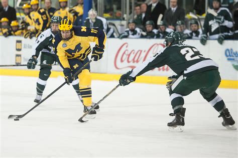 Courtney Sacco Photography: Michigan VS. Michigan State Hockey