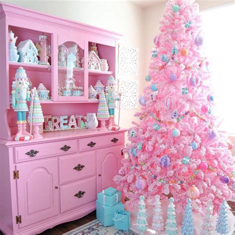 Pink Christmas Decorations 2022 – Christmas 2022 Update