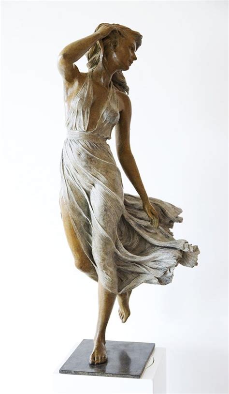 Chinese artist Luo Li Rong produces realistic sculptures that convey the beauty and grace of the ...