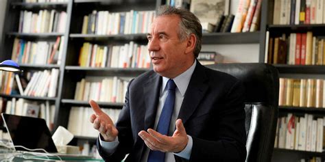 François Bayrou, son livre de combat