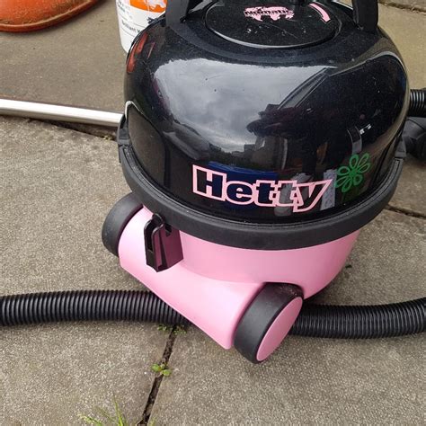 hetty henry vacuum cleaner hoover in BD11 Kirklees for £55.00 for sale | Shpock