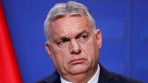 Le conseiller du dirigeant hongrois Viktor Orban démissionne suite à un ...