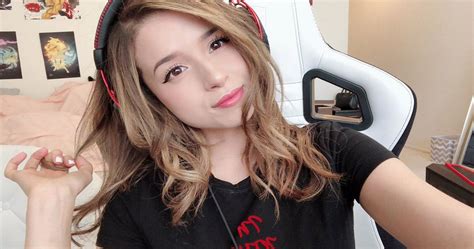 Pokimane May Be Leaving Twitch - Gaming News