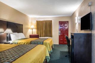 Comfort Suites Hotels in Idabel, OK by Choice Hotels