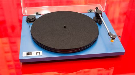 U-Turn Orbit Basic turntable review: An upgrade-ready turntable with ...