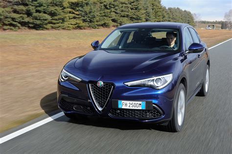 2018 Alfa Romeo Stelvio Q4 First Drive Review