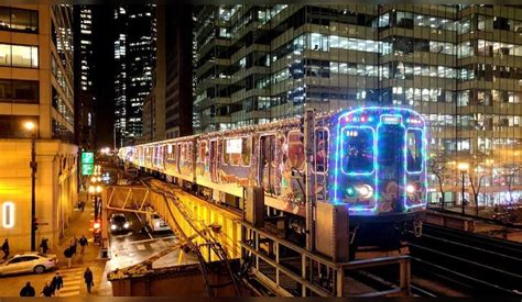 Chicago Transit Authority Spreads Festive Cheer with Dazzling Holiday