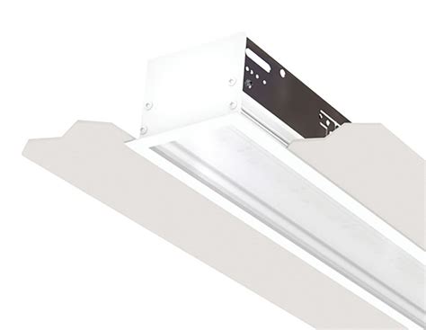 Amerlux Debuts Easy-to-Install LED Fixture - Commercial Property Executive