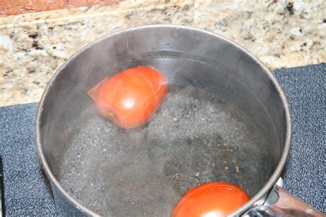 Food on the Hill: Chicken Tenders in a Roasted Red Pepper Sauce