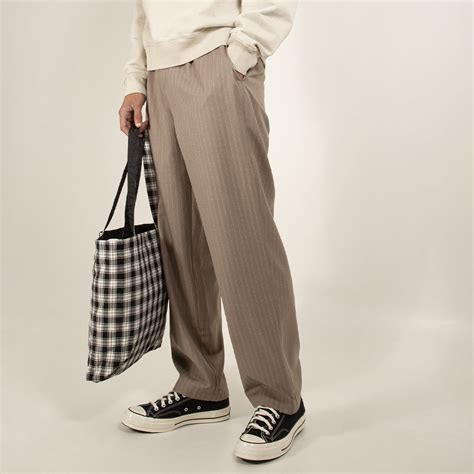 Stussy Striped Volume Pleated Trouser Light Brown – Degli Uberti