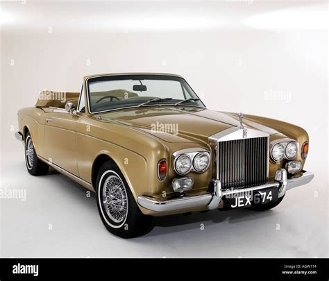 1975 Rolls Royce Corniche convertible Stock Photo - Alamy