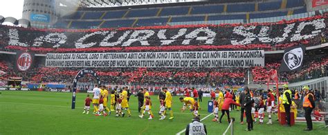 martedì tubatura storta curva sud milano settore stadio Muffa terrazza manica