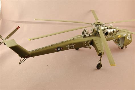 LS Plastic Models Collections Helicopters: Revell Sikorsky CH-54 ...