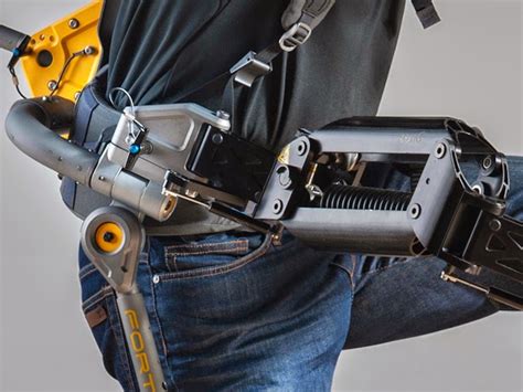 Tech Evolution: New Exoskeleton Could Increase Work Productivity 20 Times