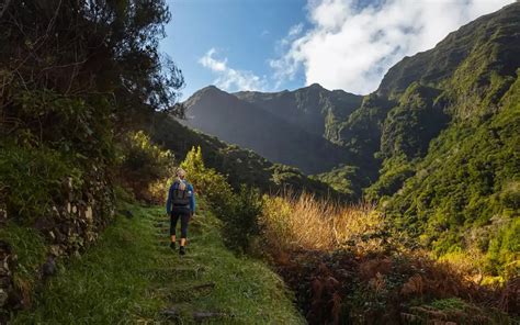 20 Best Levada Walks Madeira - Ranked by difficulty | Hiking guide, Hiking routes, Beautiful ...