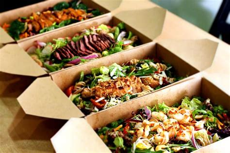 GreenBowl healthy fast food The Hague | Fast healthy meals, Healthy takeaway, Food stands