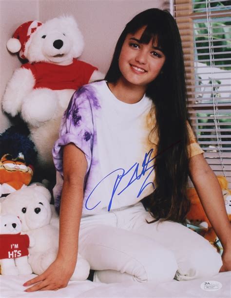 Danica McKellar Signed "The Wonder Years" 11x14 Photo (JSA Hologram) | Pristine Auction