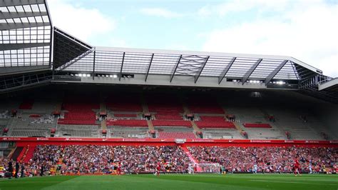 Liverpool vs Man Utd: Reds set to have record Anfield attendance ...