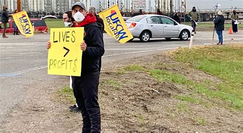 Workers return to Alberta Cargill meat-processing plant – RCI | English