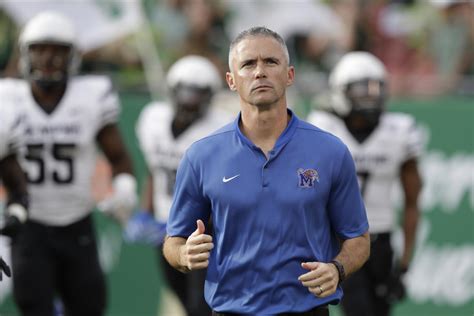 Florida State hires Memphis' Mike Norvell as new coach - Yahoo Sports