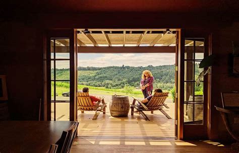 Heart of Oregon Wine Tours - Travel Oregon