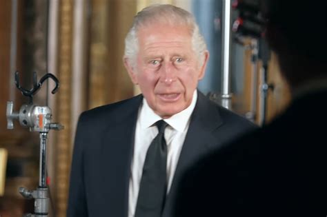 King Charles shows grief behind the scenes of his first speech