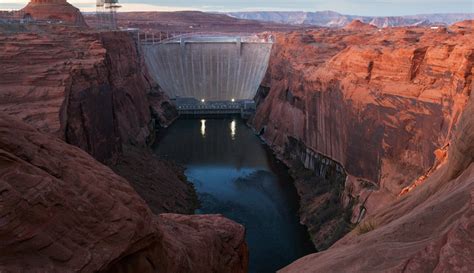 How Do Dams Fall? Conversations with the Colorado River