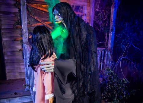 Spirit Halloween Launches “Harvester of Souls” Animatronic for 2020