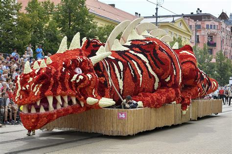 A reborn Phoenix is the winner of the Flower Carnival of Debrecen - Daily News Hungary