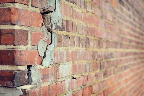 Is Your House at Risk? Spotting Structural Damage Before It's Too Late ...