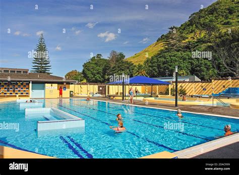 Maunganui hot pools High Resolution Stock Photography and Images - Alamy