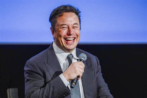 Elon Musk excited by Twitter's potential, despite 'overpaying' for the company - Arabian ...