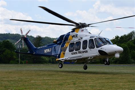 Helicopter flies 2 injured people from serious Warren County crash ...