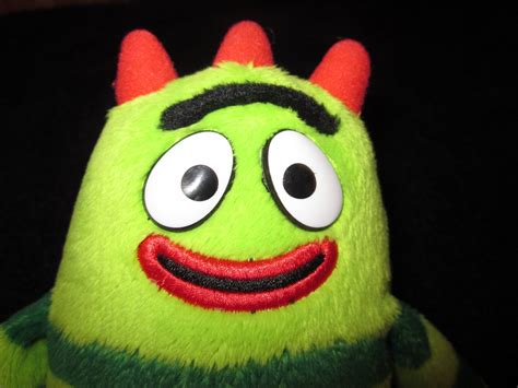 Yo Gabba Gabba Plush Brobee