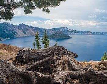 Crater Lake Facts for Kids