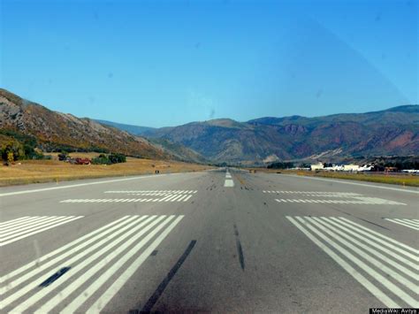 The World's Most Scenic Airports | HuffPost