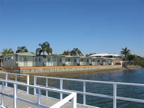 Aquatic Caravan Park - Port Macquarie View of cottages from the Jetty