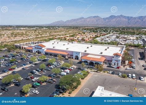 Drone Shot of Home Depot in Tucson Editorial Image - Image of asphalt, parked: 226272305