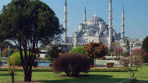 Sultanahmet Square, Istanbul - Book Tickets & Tours | GetYourGuide