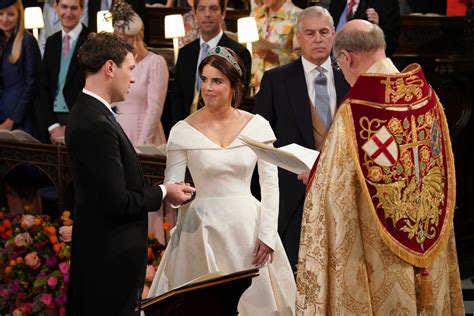 Princess Eugenie, granddaughter of Queen Elizabeth, marries in 2nd ...