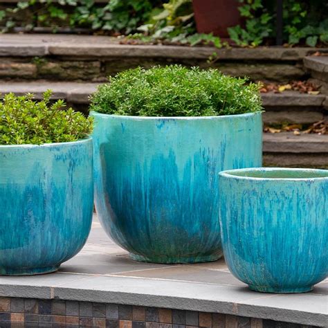 Campania International Mara Planter in Antigua set of 3 | The Garden ...