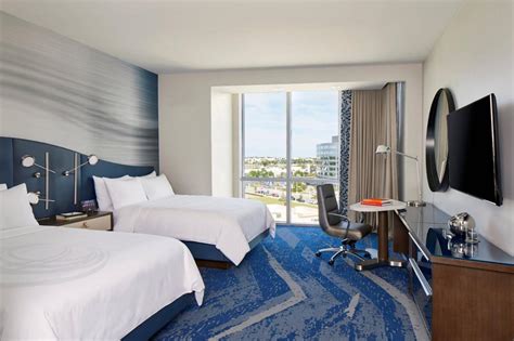 Suites At The Daytona, Autograph Collection | Suiteness — Stay connected