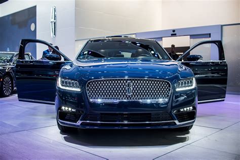 Don't Discount the 2017 Lincoln MKZ as a Viable Luxury Car