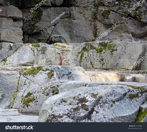 Granite Rock Formation Stock Photo 1316385 : Shutterstock