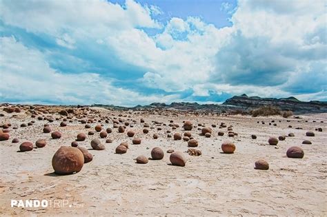 Valley of the Moon - the Most Unearthly Place in Argentina