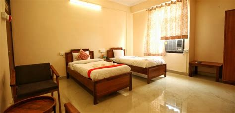 DLX AC Rooms – Dwarka Kunj Vrindavan